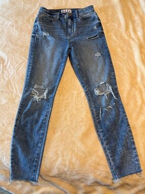 Daze Jeans